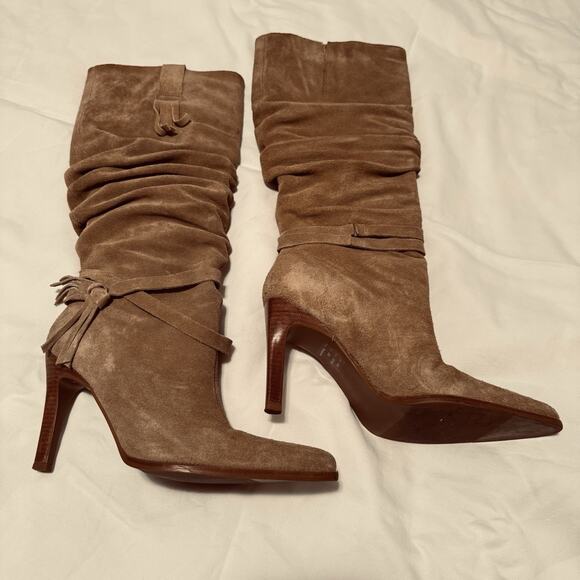 Womens Bakers Y2K Boots Beige Suede Slouch High Heels Sz 6 Mid Calf - Picture 1 of 7